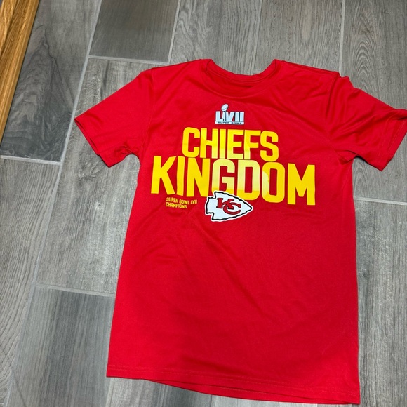 Nike Chiefs Kingdom Super Bowl LVII Champions dri fit tee size small - Picture 1 of 5